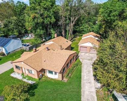100 Henson Rd, Glen Burnie