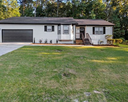 6717 River Glen, Riverdale