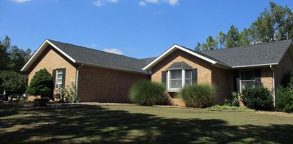 76 Elk Branch Rd, Hedgesville