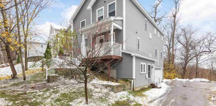 376 Colchester Avenue, Burlington