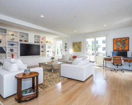 130 N Swall Dr Unit 201, Beverly Hills