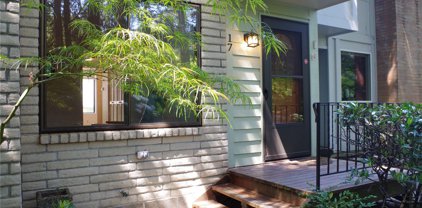 1801 Evergreen Park Court SW Unit #17, Olympia
