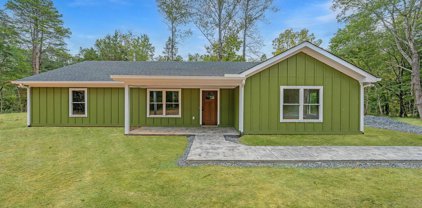 134 Bridgeport Rd, Scottsville