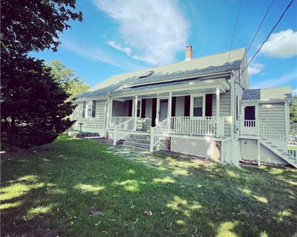 215 Turnpike Avenue, Portsmouth