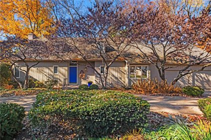 6324 Ash Street, Prairie Village