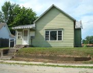 204 E 11TH Street, Lapel image