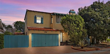 324 Carroll Park West, Long Beach
