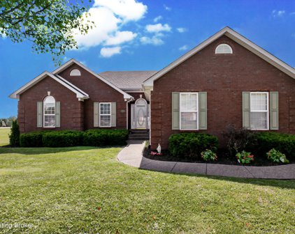 135 Lazy River N Pkwy, Shepherdsville