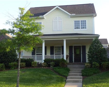 1013 Eden Park Dr, Franklin