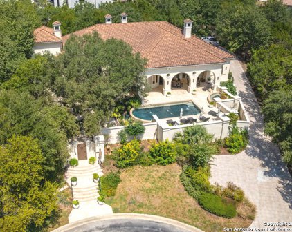 31 Queens Hill, San Antonio