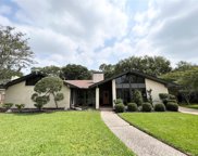 1026 Willow Vale Drive, Seabrook image
