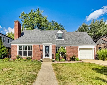 406 W Lonnquist Boulevard, Mount Prospect