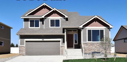 2280 Golden Way, Windsor