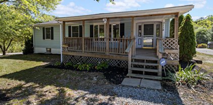 34 Isabelle Dr, Bunker Hill