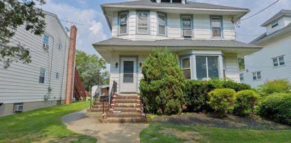 305 Cattell, Collingswood