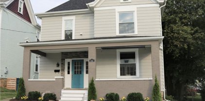 213 N 5th St, Youngwood