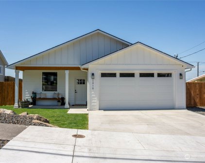 1212 S Baker Street, Moses Lake
