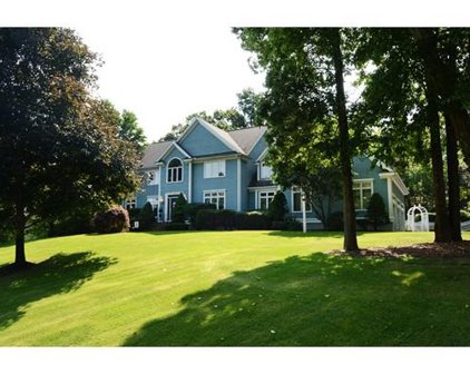 8 Bertis Adams Way, Westborough