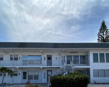 1221 Drew Street Unit B11, Clearwater
