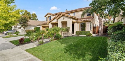 1716 Mediterraneo Pl, Brentwood