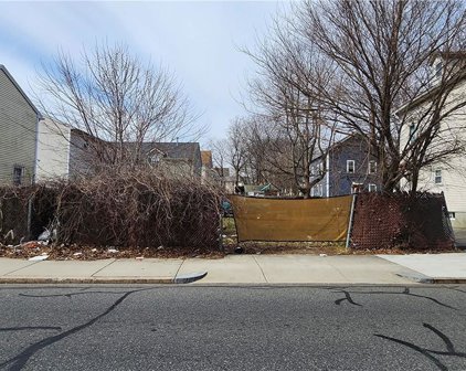 577 Prairie  Avenue, Providence