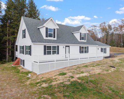 17 Riverview Drive, Franklin