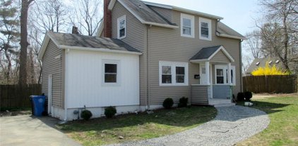 3 Freehold Avenue, Cranston