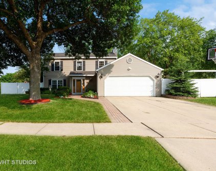 3S081 Sunset Drive, Warrenville