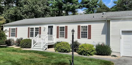 703 Oak Point Drive, Middleboro