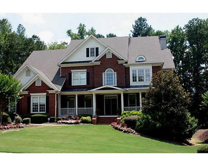 375 N Saint Phillip Lane, Alpharetta