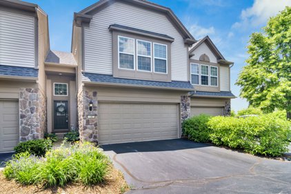 1387 Crimson Lane, Yorkville