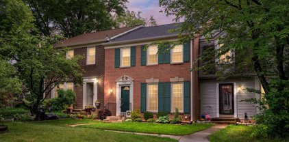 9766 Main St, Fairfax