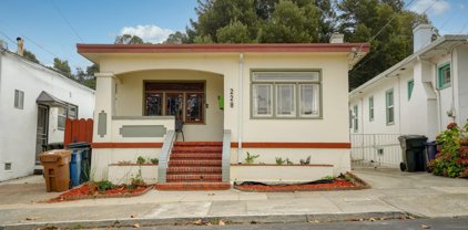 228 Ward Street, Martinez