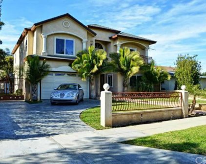 3945 Elm Avenue, Long Beach