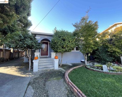 2014 Santa Clara Ave, Alameda