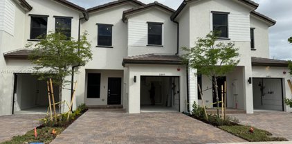 15947 SW 2 Street Unit #15947, Pembroke Pines