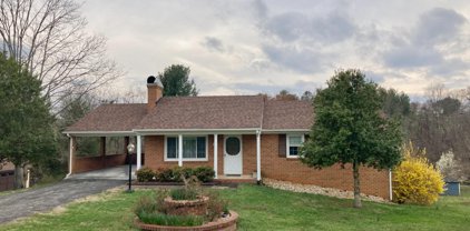 174 Deerfield Drive, Madison Heights