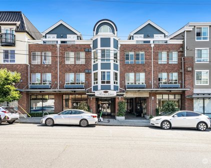 812 5th Avenue N Unit #305, Seattle