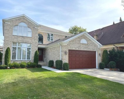 1109 S Pine Avenue, Arlington Heights