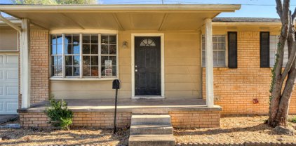 2204 Marshall Drive, Edmond