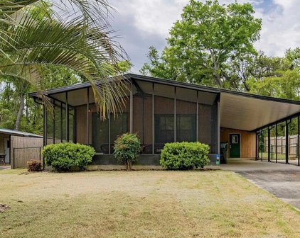 1523 Valencia Drive, Lillian