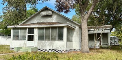2718 4th Avenue W, Bradenton