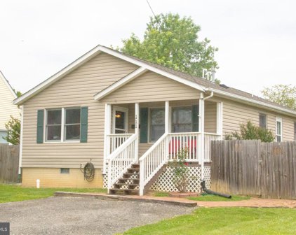 111 Stratford Ave, Fredericksburg