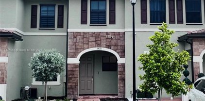 3428 W 111th Pl, Hialeah