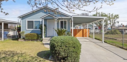 208 N A Street, Tulare