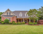575 Rose Border Drive, Roswell image
