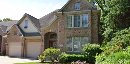 1411 E Campbell Street, Arlington Heights