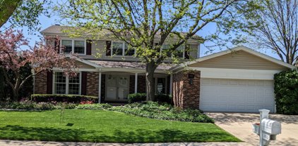 1922 N Derbyshire Lane, Arlington Heights