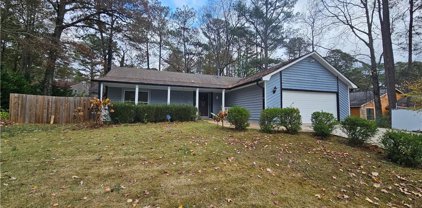 654 Oxford Hall Drive, Lawrenceville