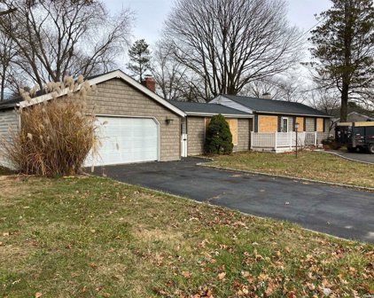 183 Brentwood Street, Bay Shore